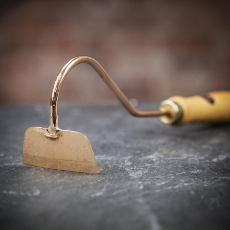 PKS Bronze Chara Hand Hoe