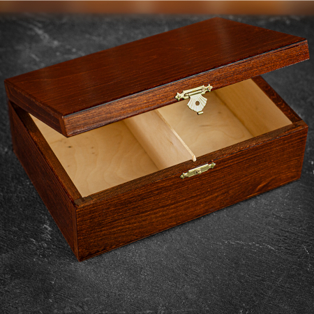 Sunrise Games Staunton Wooden Box For Chess Pieces