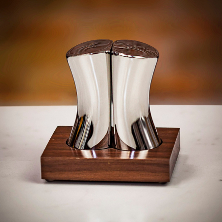 Robert Welch Drift Salt &amp; Pepper Shakers with Walnut Base