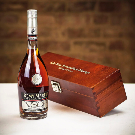 Remy Martin V.S.O.P Champagne Cognac in Personalised Premium Wood Gift Box