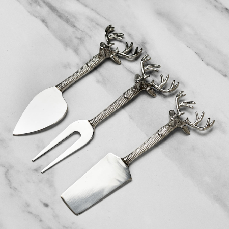 Culinary Concepts Set Of Three Stag Head Cheese Knives
